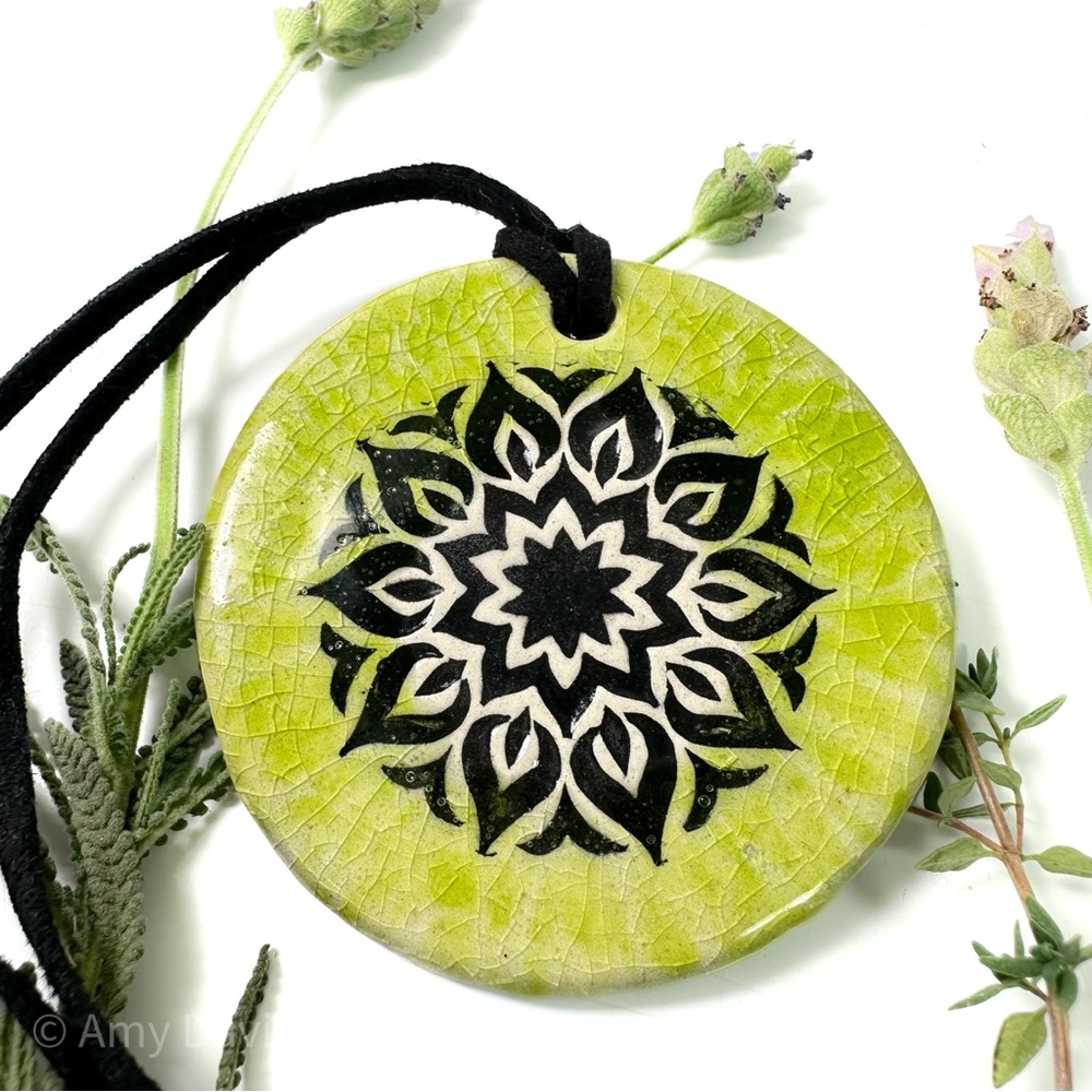 Surly-Ramics Mandala Ceramic Pendant Necklace w/ Faux Suede Cord New in Box